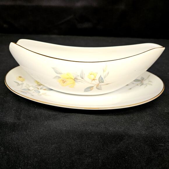 Wyndham Gay Rose Gravy Boat and Underplate Sango Japan Fine China - Picture 1 of 11